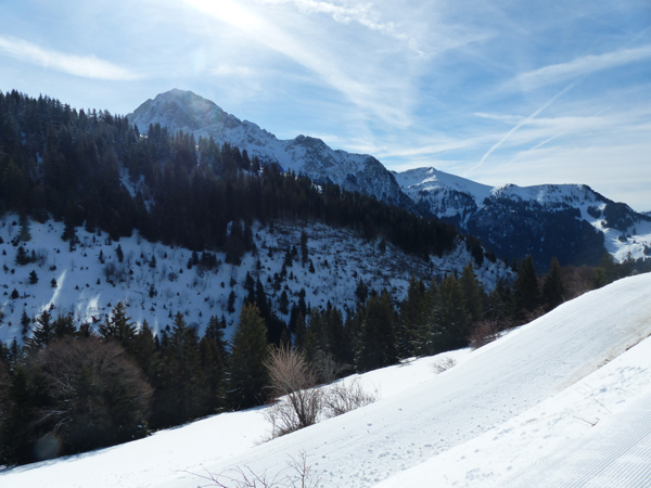 Dent d'Oche vue de la crête des Mémises  - boucle de ski de fond / ski nordique de Thollon Les Mémises